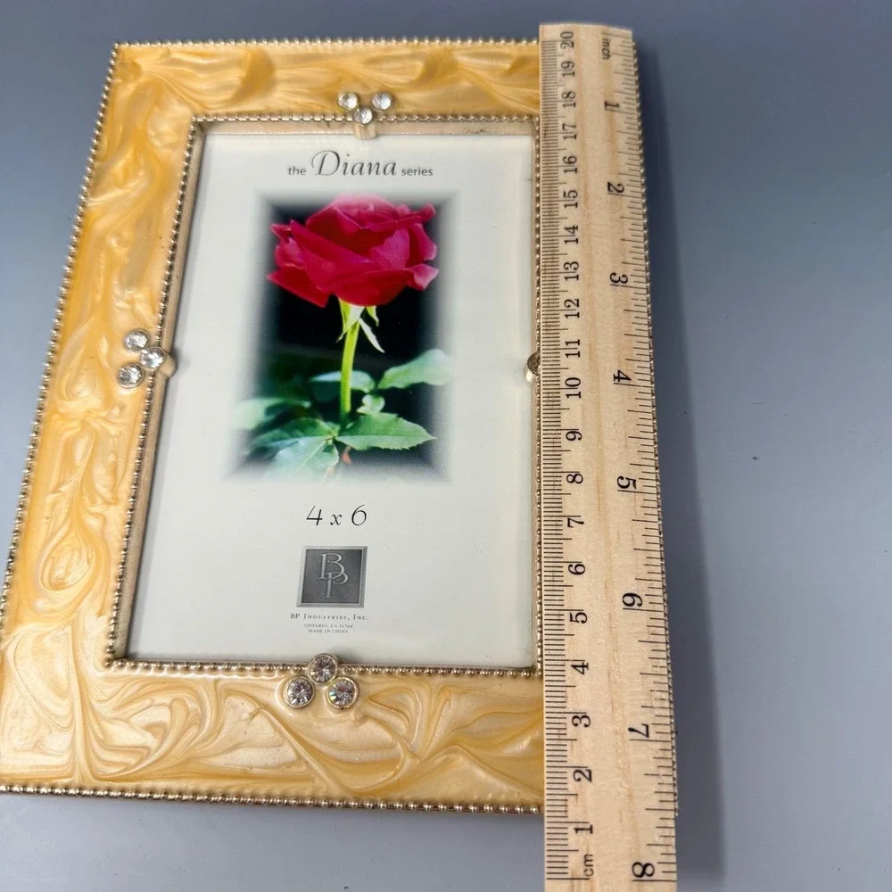 BP Industries Diana Series 4x6 Picture Frame Gold Swirl Enamel Rhinestone